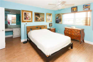 15 SE 13th St, Boca Raton, FL 33432, Sold 10/16/17