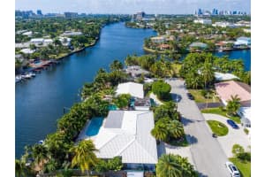 1800 NE 23rd Ave, Fort Lauderdale, FL 33305, Sold 06/15/17