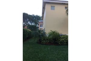 11365 Lakeview Dr, Coral Springs, FL 33071, Sold 06/12/17