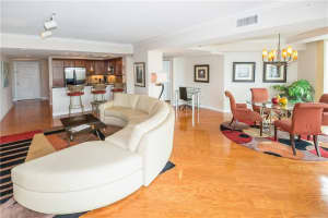 401 SW 4th Ave, Fort Lauderdale, FL 33315, Sold 05/26/17