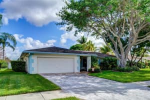 12521 SW 11th Ct, Davie, FL 33325, Sold 06/02/17