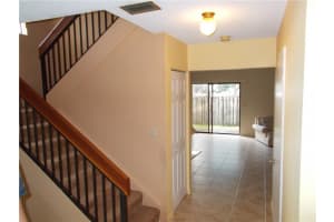 5207 Gate Lake Rd, Tamarac, FL 33319, Sold 06/20/17