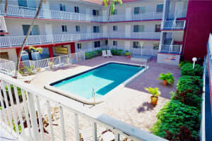 7910 Taft St, Pembroke Pines, FL 33024, Sold 11/02/17