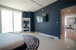 315 NE 3rd Ave, Fort Lauderdale, FL 33301, Sold 08/04/17