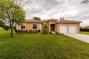 32331 SW 204th Ct, Homestead, FL 33030, Sold 06/16/17