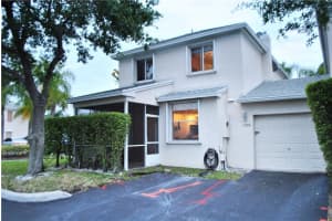 11000 Sea Hibiscus Ln, Tamarac, FL 33321, Sold 06/22/17
