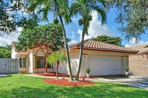4142 NW 2nd St, Delray Beach, FL 33445, Sold 10/26/17