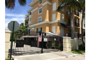 255 NE 3rd Ave, Delray Beach, FL 33444, Sold 12/08/17