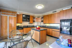 17555 Collins Ave, Sunny Isles Beach, FL 33160, Sold 12/22/17