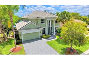 10340 NW 60th Pl, Parkland, FL 33076, Sold 07/26/17