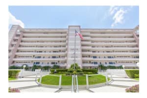 201 N Riverside Dr, Pompano Beach, FL 33062, Sold 07/10/17