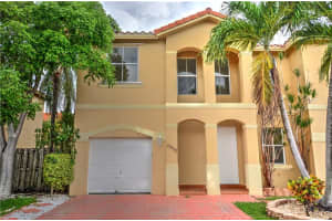 13557 NW 9th St, Pembroke Pines, FL 33028, Sold 07/24/17