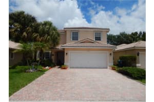 8515 NW 46th Dr, Coral Springs, FL 33067, Sold 08/07/17