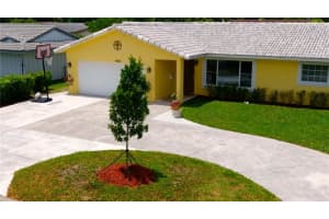 4000 NW 108th Dr, Coral Springs, FL 33065, Sold 06/19/17