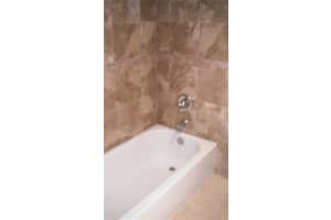 1280 The Pointe Dr, West Palm Beach, FL 33409, Sold 05/09/19