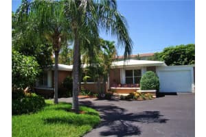 2415 NE 8th St, Fort Lauderdale, FL 33304, Sold 02/28/18