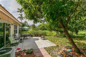 8401 NW 40th Ct, Sunrise, FL 33351, Sold 07/10/17