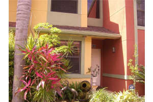 240 City View Dr, Fort Lauderdale, FL 33311, Sold 06/30/17