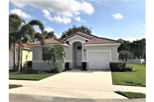 15280 SW 49th Ct, Davie, FL 33331, Sold 08/30/17