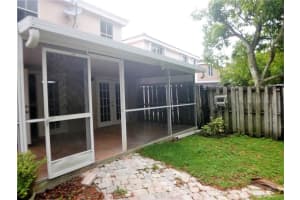 8432 SW 44th Pl, Davie, FL 33328, Sold 06/30/17