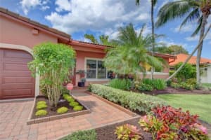 5723 Wind Drift Ln, Boca Raton, FL 33433, Sold 08/21/17