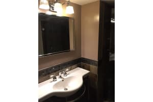 669 W Oakland Park Blvd #109b, Wilton Manors, FL 33311, Sold 10/11/17