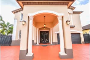 9063 NW 178th Ln, Hialeah, FL 33018, Sold 08/02/17