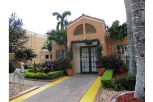 6276 NW 186th St, Hialeah, FL 33015, Sold 06/29/17