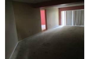 6276 NW 186th St, Hialeah, FL 33015, Sold 06/29/17