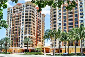 2001 N Ocean Blvd #306s, Fort Lauderdale, FL 33305, Sold 11/20/17