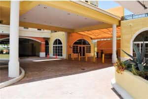 2001 N Ocean Blvd #306s, Fort Lauderdale, FL 33305, Sold 11/20/17