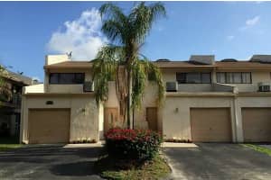 4283 NW 76th Ave, Hollywood, FL 33024, Sold 10/27/17