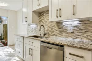 310 SE 2nd Ave APT A4, Deerfield Beach, FL 33441, Sold 08/01/17