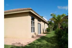 303 NW 119th Dr, Coral Springs, FL 33071, Sold 07/20/17