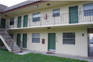 4740 NW 24th Ct, Lauderdale Lakes, FL 33313, Sold 09/21/17