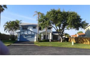 9612 NW 41st St, Sunrise, FL 33351, Sold 07/20/17