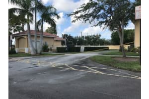 9909 Westwood Dr, Tamarac, FL 33321, Sold 08/31/17
