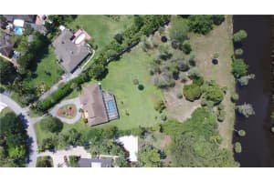 12707 Pineacre Ln, Wellington, FL 33414, Sold 07/05/17