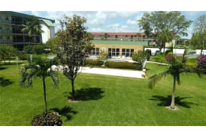 808 SE 7th St, Deerfield Beach, FL 33441, Sold 02/26/18