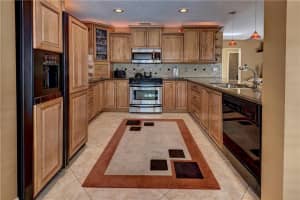 4733 Chardonnay Dr, Coral Springs, FL 33067, Sold 10/11/17