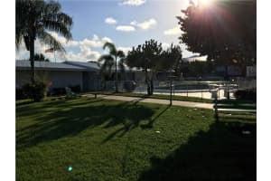 2170 NE 51st Ct UNIT B27, Fort Lauderdale, FL 33308, Sold 10/05/17