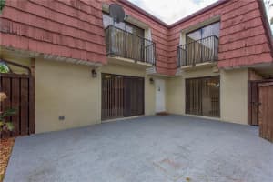 2554 SW 15th St, Deerfield Beach, FL 33442, Sold 07/05/17