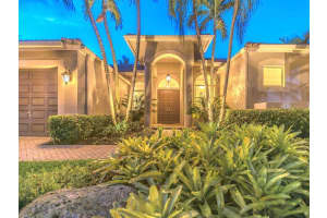 378 Mallard Rd, Weston, FL 33327, Sold 08/23/17