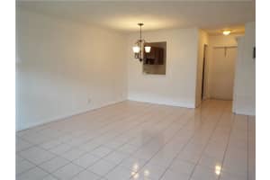 610 SE 2nd Ave APT L4, Deerfield Beach, FL 33441, Sold 08/07/17