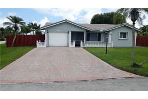 6606 NW 97th Ave, Tamarac, FL 33321, Sold 07/13/17