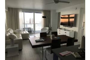 3101 Bayshore Dr, Fort Lauderdale, FL 33304, Sold 05/28/21