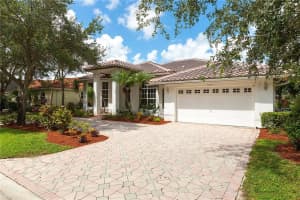 5324 NW 57th Way, Coral Springs, FL 33067, Sold 11/06/17