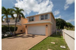 4143 Eastridge Cir, Pompano Beach, FL 33064, Sold 10/18/17