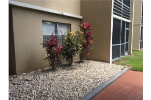 4255 N University Dr, Sunrise, FL 33351, Sold 08/15/17