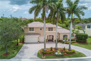 365 NW 118th Ave, Coral Springs, FL 33071, Sold 08/07/17